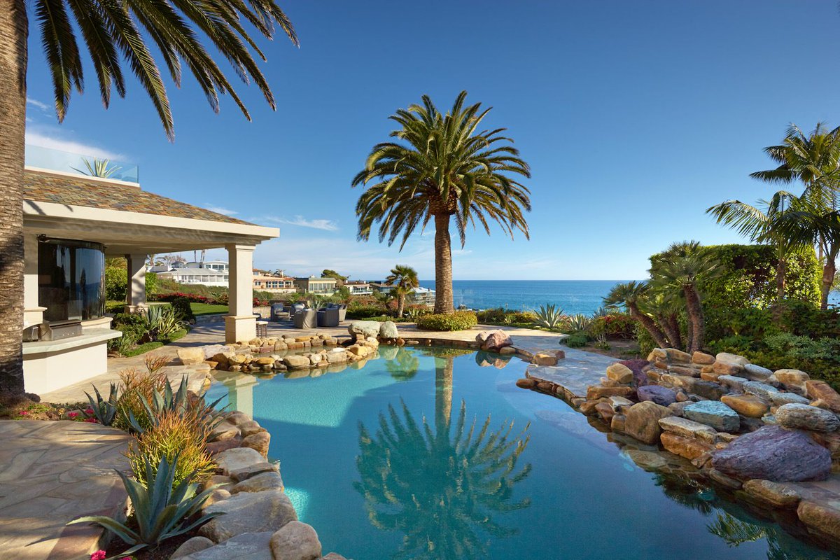 DamonMBanks's tweet image. $20M Clifftop Laguna Beach With The Best View In California... buff.ly/2jolMz2 | via @LuxeGetaways ~ #RealEstate #California #Luxury