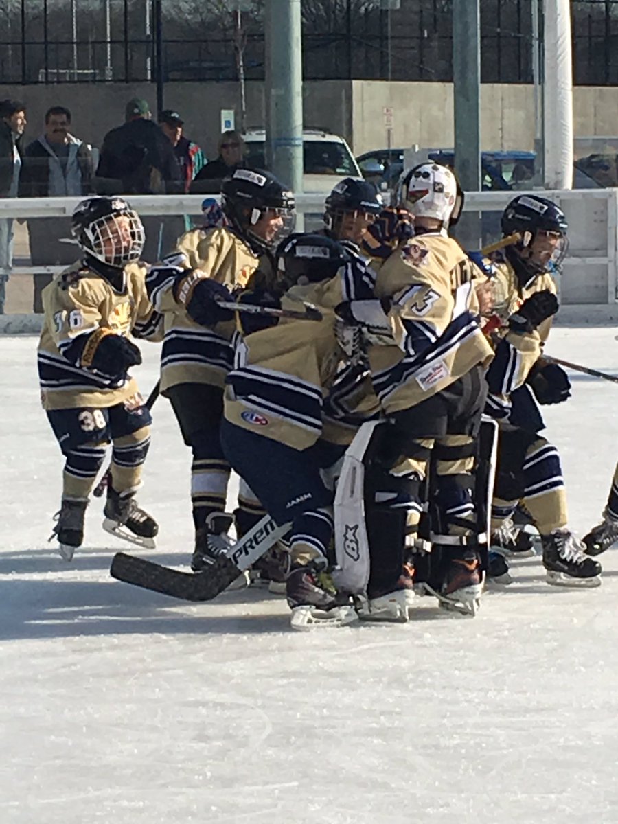 JennJenno1013's tweet photo. Matt Martin Foundation Winter Classic Champions!   Go Vipers! https://t.co/wQeuqhHiQl