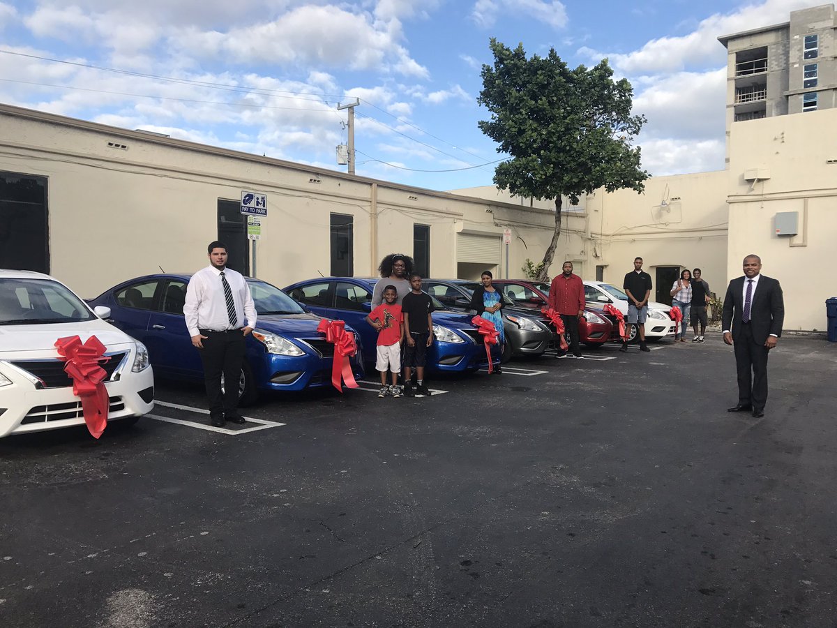 CityofMiami's tweet photo. Six families in District 5 received new cars thanks to the #MLKEDC Wheels to Work Program funded by @KeonHardemon Anti-Poverty Initiative! https://t.co/3TC5NTr4G4