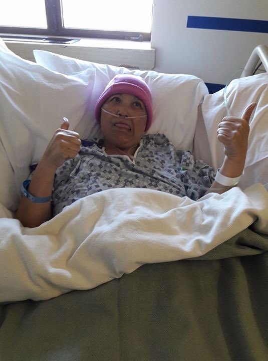 hard222soft's tweet image. My mom just went thru her second round of chemo!! Look at how cute she is :&apos;)