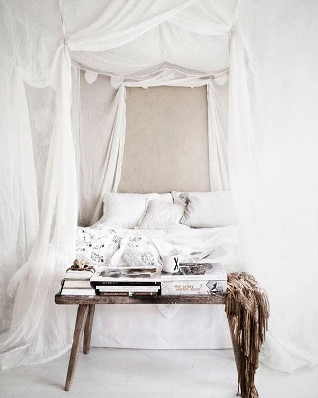 danielatascyork's tweet photo. INSPIRATION | Worsley bedroom #gidc #teamdaniela #marble #marblewallpaper https://t.co/2o9IcJkEXI