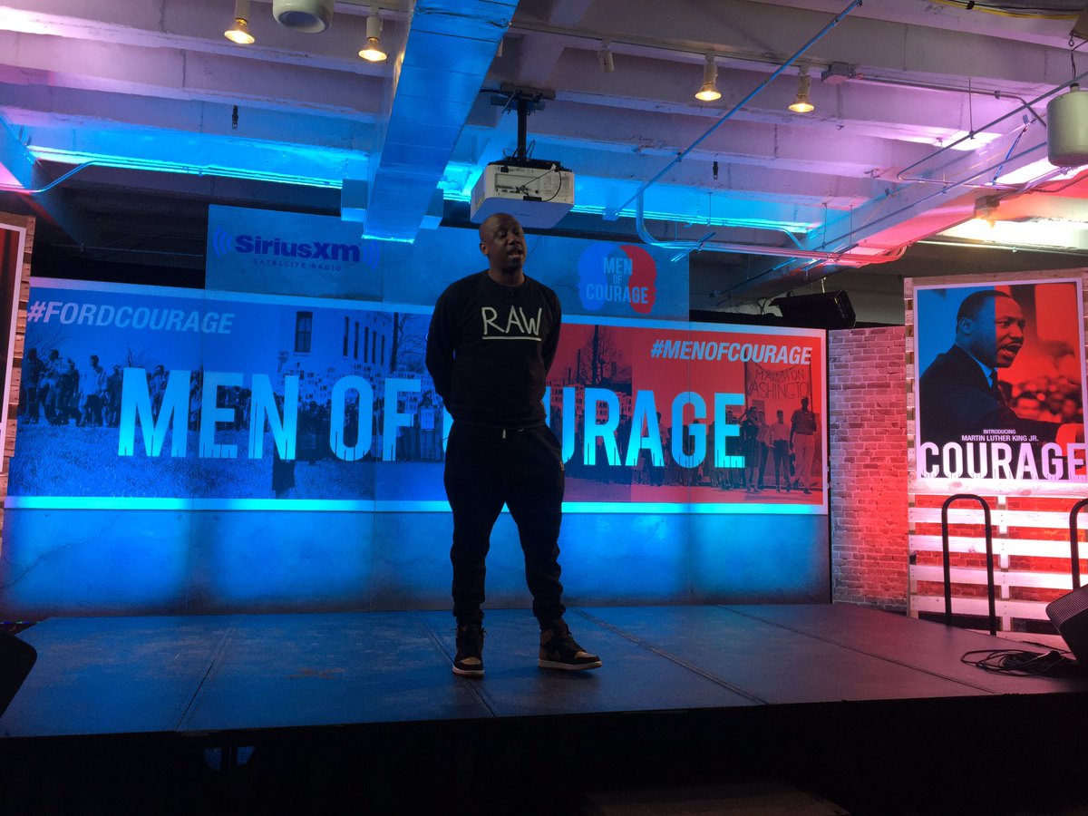 ImWithJD's tweet photo. Chaka Zulu - from living in exile in South America to being @Ludacris's business partner + an inspiration on this stage. #menofcourage #MLK https://t.co/r6mmJLVZKb
