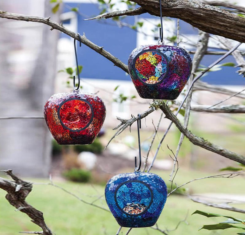 duncraft's tweet image. An apple a day keeps the winter blues away. bit.ly/AppleMosaics #PrettyGlass