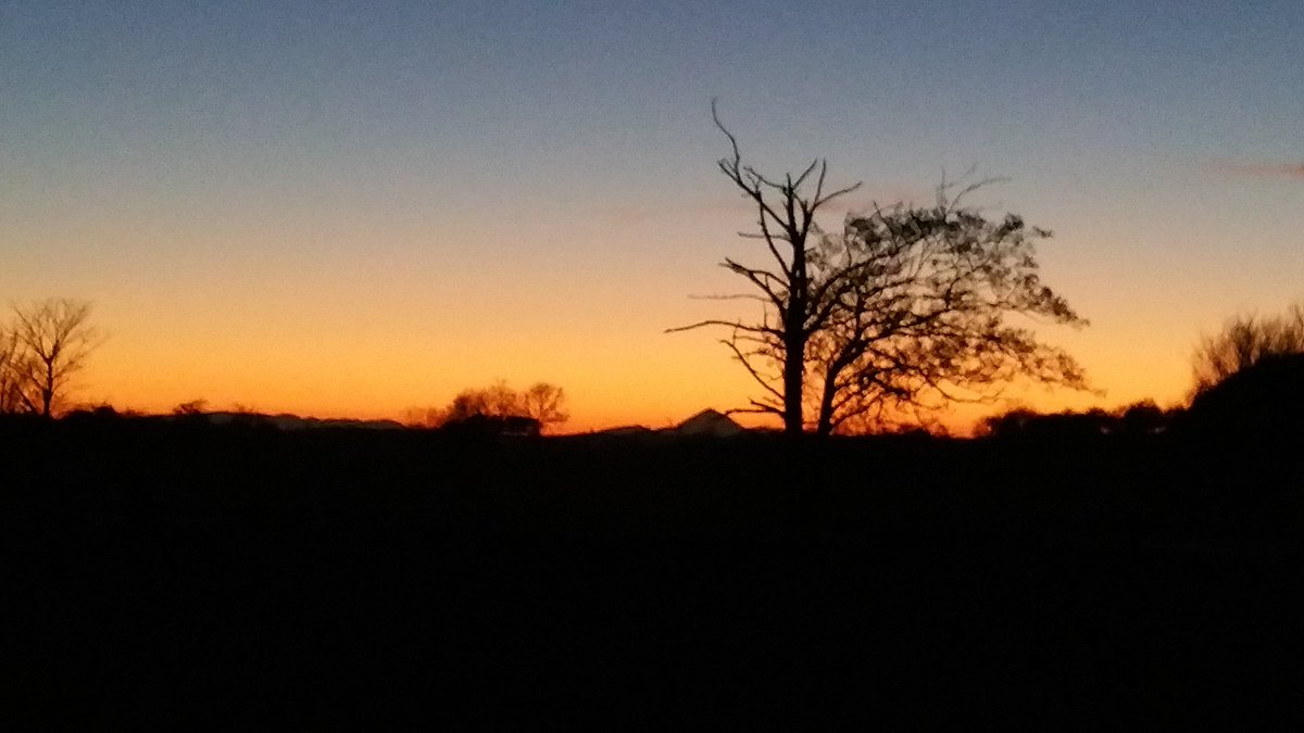 FoxfordBrass's tweet photo. Hello Everyone @MayoHour took this on our way home from Band Practice one evening #CroaghPatrick on the horizon #Mayohour #Mayopics https://t.co/dsrleWh6T2