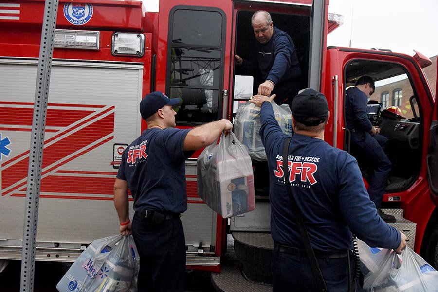 pickjay's tweet image. Photos of the 5th annual Feminine Hygiene Product Drive event for #nationaldayofservice in #SiouxFalls argusne.ws/2jDNsxr @argusleader