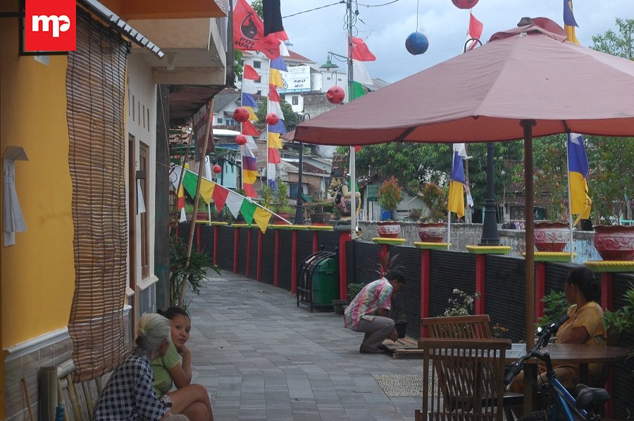 newsmerahputih's tweet image. Kembangkan Objek Wisata, Pedestrian Kali Code Akan Miliki Mural 3D
goo.gl/0h4Oj0
#KaliCode #TempatWisata #Yogyakarta