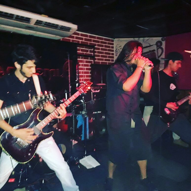 blackfemia's tweet photo. LE MUSIC METAL FEST https://t.co/YRKCslyVnY