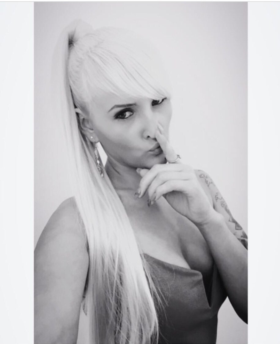 blondinjaa's tweet photo. Barbie roll 👸🏼💕 https://t.co/DAdLgKdiXI