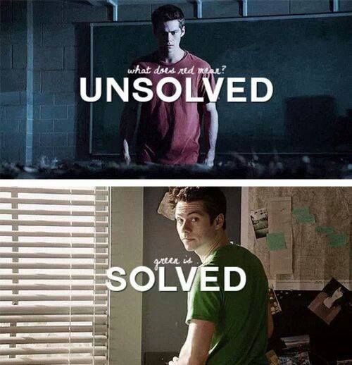 Anyone else notice the Sheriff was wearing a red shirt in the Heartless episode? a.k.a the colour Stiles always associated with the unsolved
