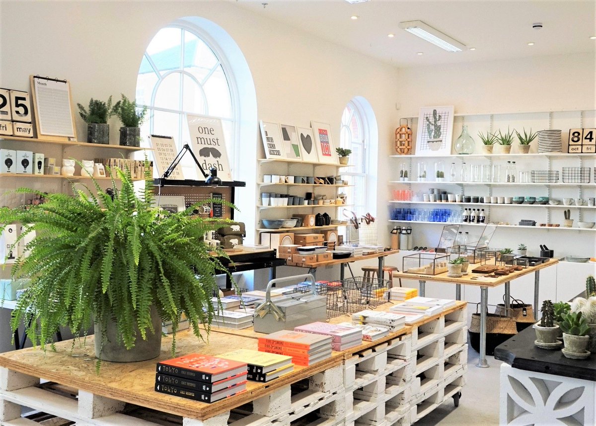 kcblogs's tweet image. If there's one reason to visit #Poundbury, this is it buff.ly/2ittwjV @CherryadeStore