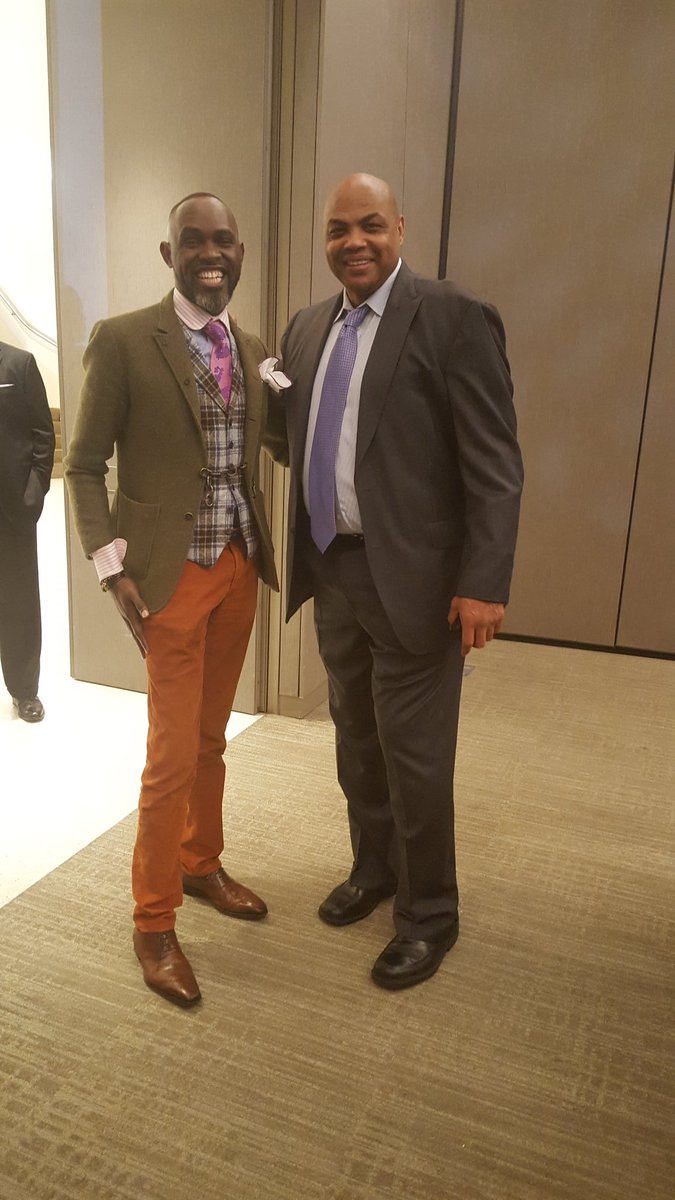 Ctr4CHR's tweet photo. .@DerreckKayongo meeting @_CharlesBarkley before a special #MLKDay filming of @NBAonTNT https://t.co/Bw1o1Yn8jR