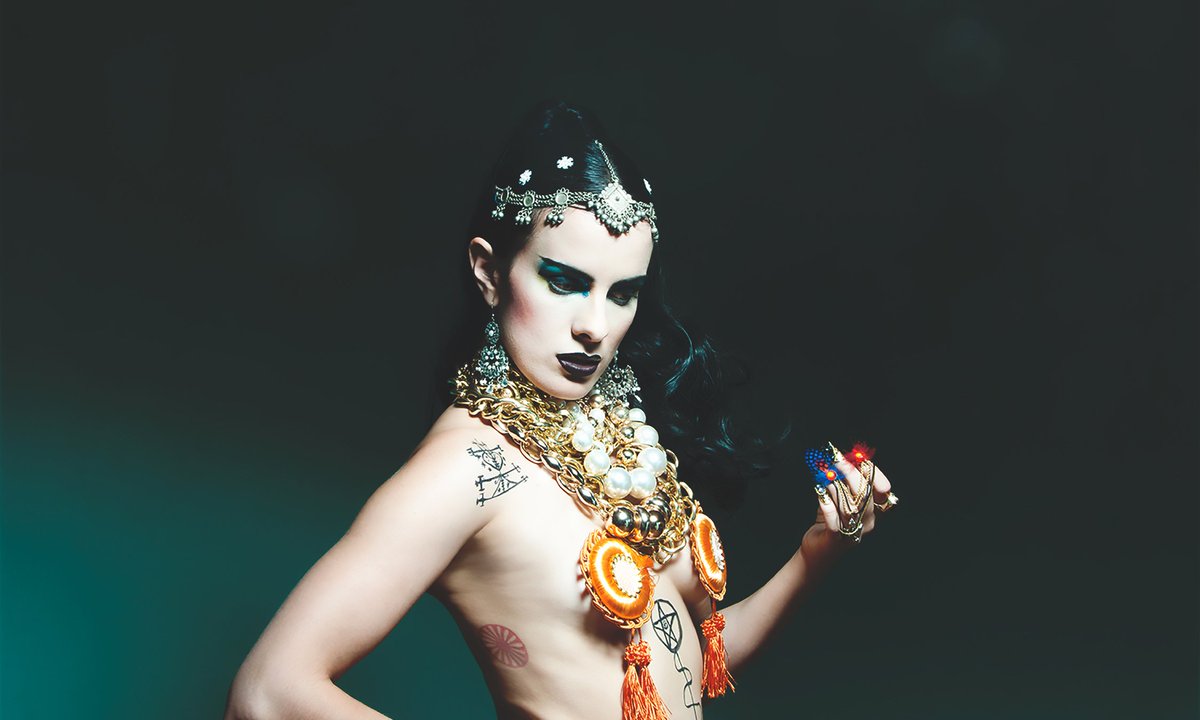 Afiscalistas's tweet image. CeremoniaXXX 5ta edición presenta a: kali_mutsa en el foropegasomx el 1 de Abril.