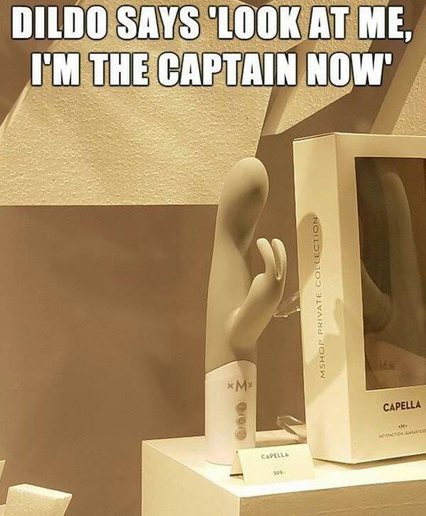 srfrpunk's tweet photo. @tomhanks that time that dido took your boat. https://t.co/ir2p6918sS