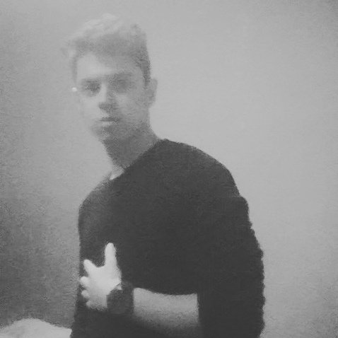 Themagictals's tweet photo. Trying to be a model , if a brand needs someone you know .. 😆 https://t.co/8U8WMOKUd5