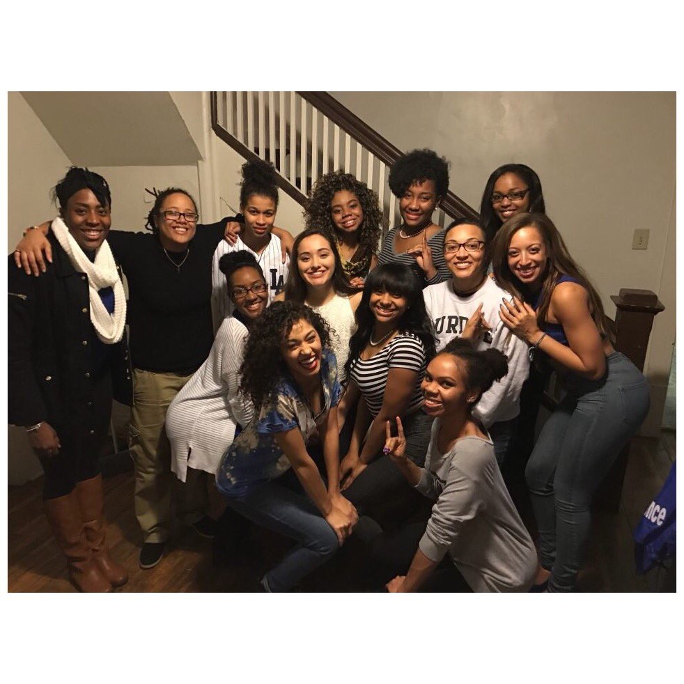 EK_Zetas's tweet photo. We roll with Arizona and them 🤗😘 #FoundersDay2017 #EK4Life https://t.co/nbxa5OZ5Yo