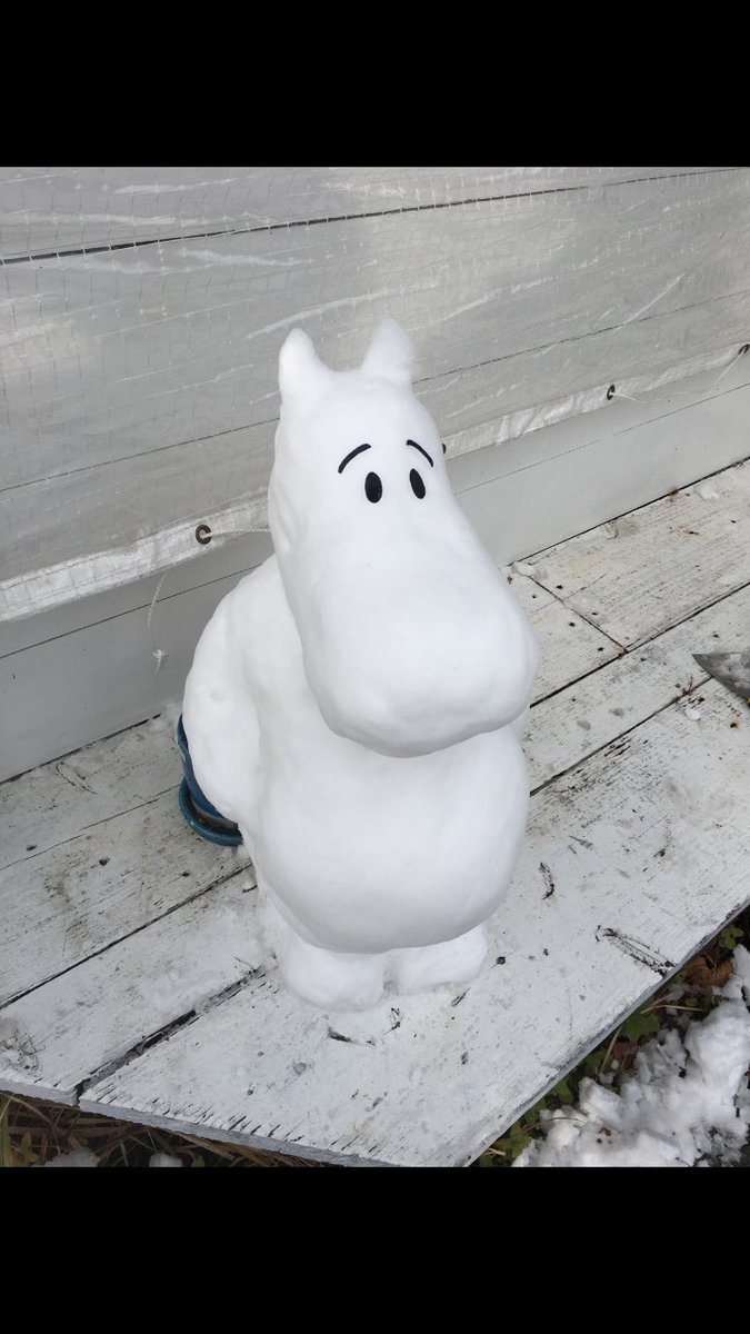 MapleGarden2's tweet image. 久々の積もった雪にテンション上がったので、ムーミンの雪だるま作ってみました⛄️

#三重 #桑名 #四日市 #カフェ #ランチ #雪だるま #雪 #ムーミン #ムーミンハウス #北欧雑貨