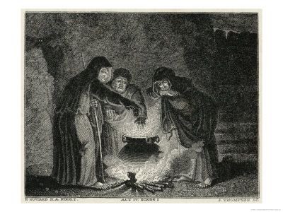 basic_witch3's tweet photo. singing around the cauldron with my sisters 😋🎤🖤 https://t.co/2wxOShSVhs