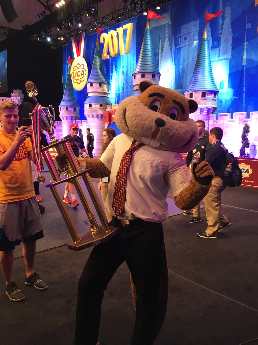GopherSports's tweet photo. 3 national titles in 1 weekend? Not bad, @UofMDanceTeam and @GoldytheGopher, not bad.... 

🏆👉 https://t.co/C4nmcUyNsE https://t.co/b3HewB0pMK