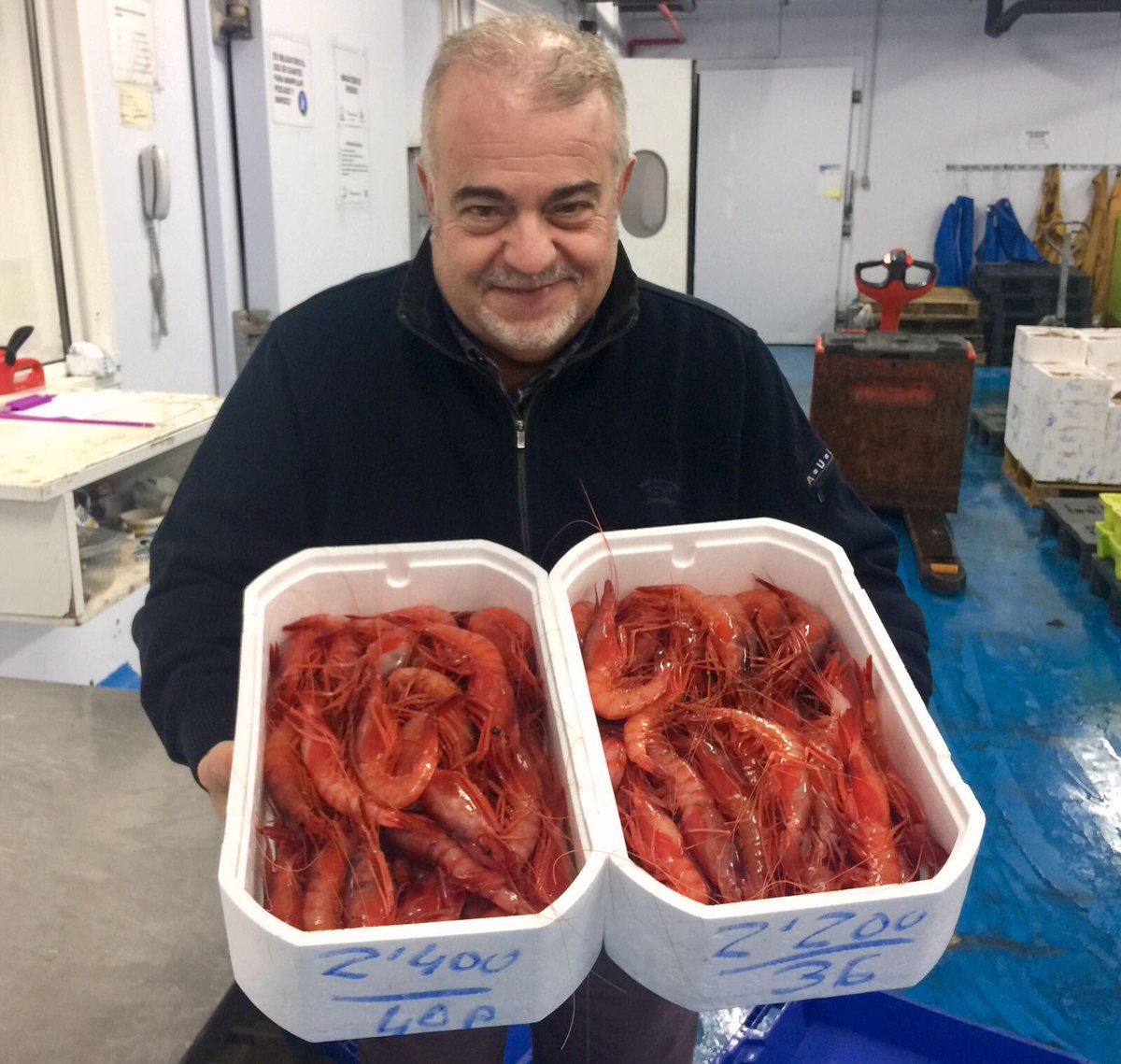 PGotanegra's tweet photo. Mal tiempo solo 4kg ... destino @EstimarZafra @PGotanegra #topfish #Gourmet #elBulliLab #InCostaBrava #altemporda #tramuntana @isanseba https://t.co/KqIKi6pSUA