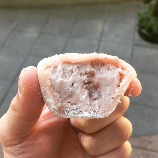 MochiIceCream's tweet photo. Monday made delicious with Mikawaya Mochi Ice Cream. 📷 @abramvillan #MakeitMochi https://t.co/F2r6dVLleo