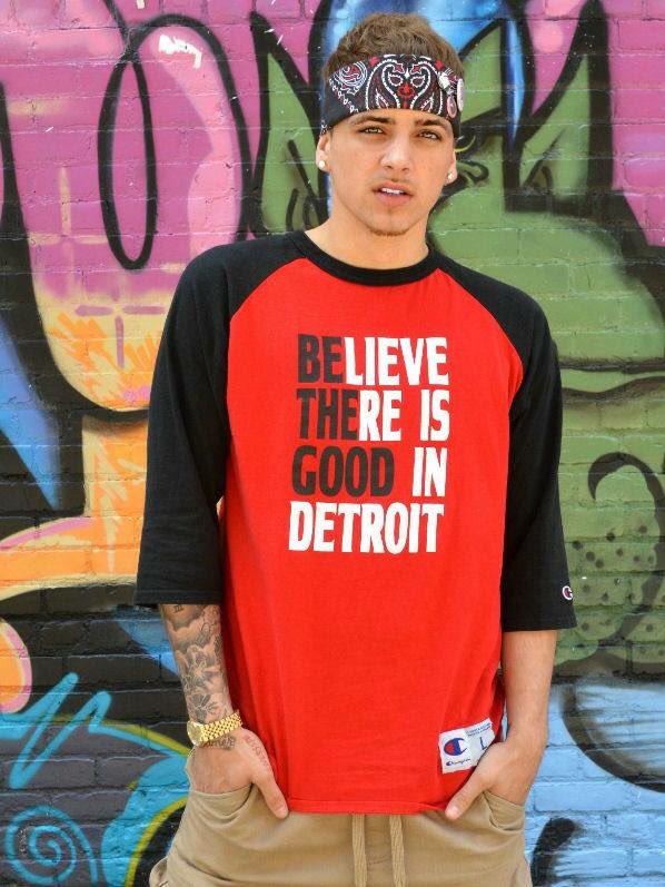 ColinDetroit's tweet photo. Photo shoot I did for @DetroitRespect #detroit w/@Swainohthekidd https://t.co/k0FSCv83fI
