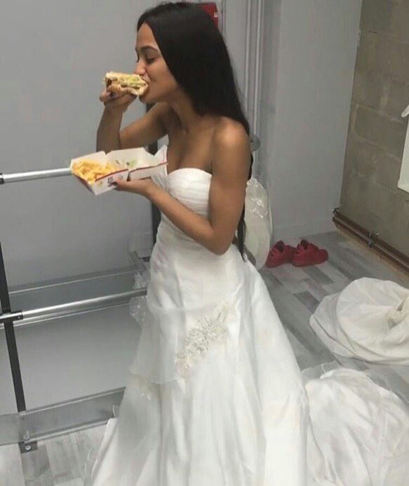 Futalors's tweet photo. Moi le jour de mon mariage https://t.co/tNMjO7hZWj