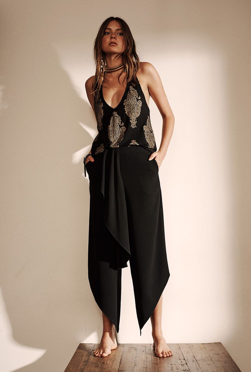 The new harem pant // Drapey Pant with Front Ruffle #hautehippie bit.ly/2jmBes8