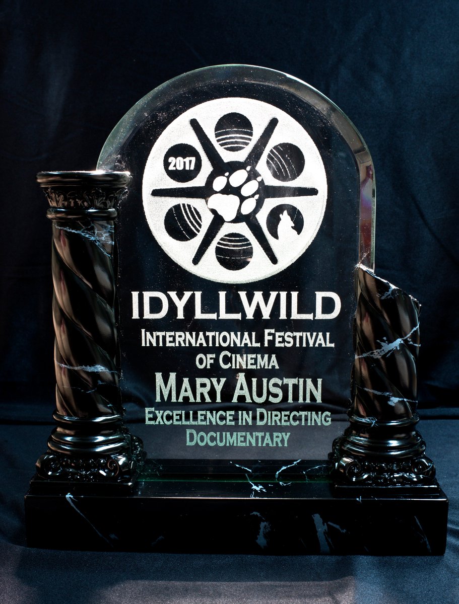 Cassie_Jaye's tweet photo. The Red Pill won the Mary Austin Awards for 'Excellence in Producing', 'Excellence in Directing' AND WON 'BEST OF FESTIVAL' (top honor)! https://t.co/jRzXYFPm4x