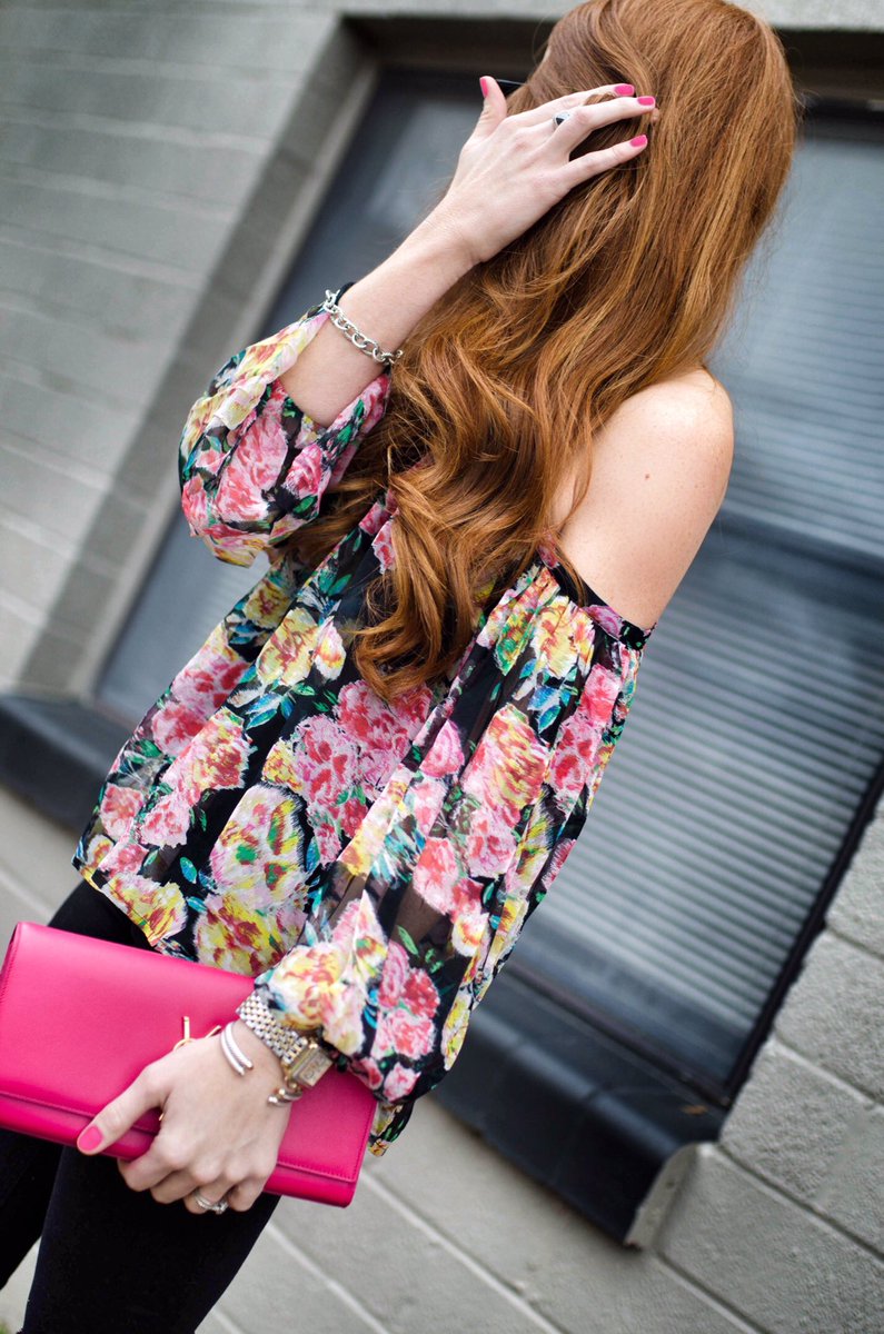 TheMrsGibby's tweet photo. Winter Florals @ellamoss https://t.co/8UTbJobUL1 @LIKEtkit https://t.co/V9YAQAvgmQ