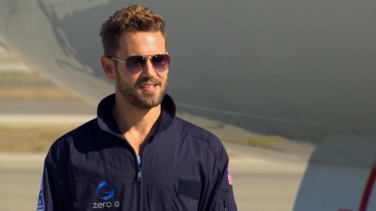 repost - Nick Viall - Bachelor 21 - Episode 3 Jan 16th - *Sleuthing Spoilers* - Page 26 C2Vn-v4UUAEHIgF