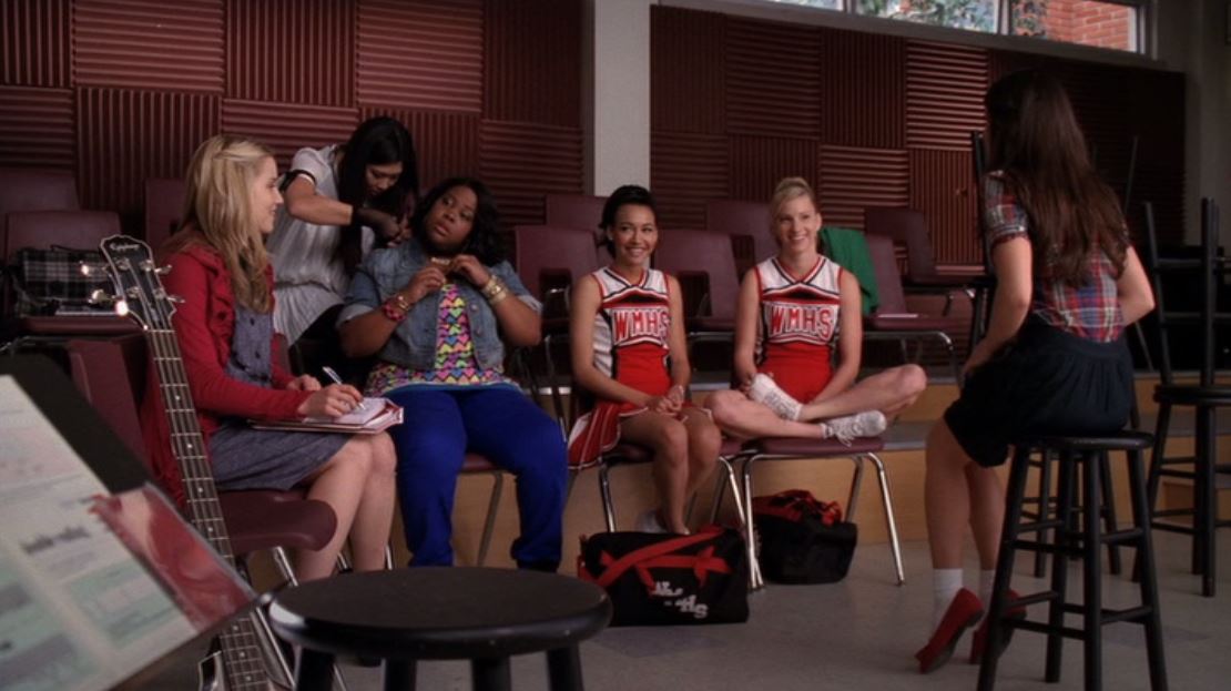 cutegleepics's tweet photo. ♥ friends ♥ https://t.co/8T3fp4kbgd