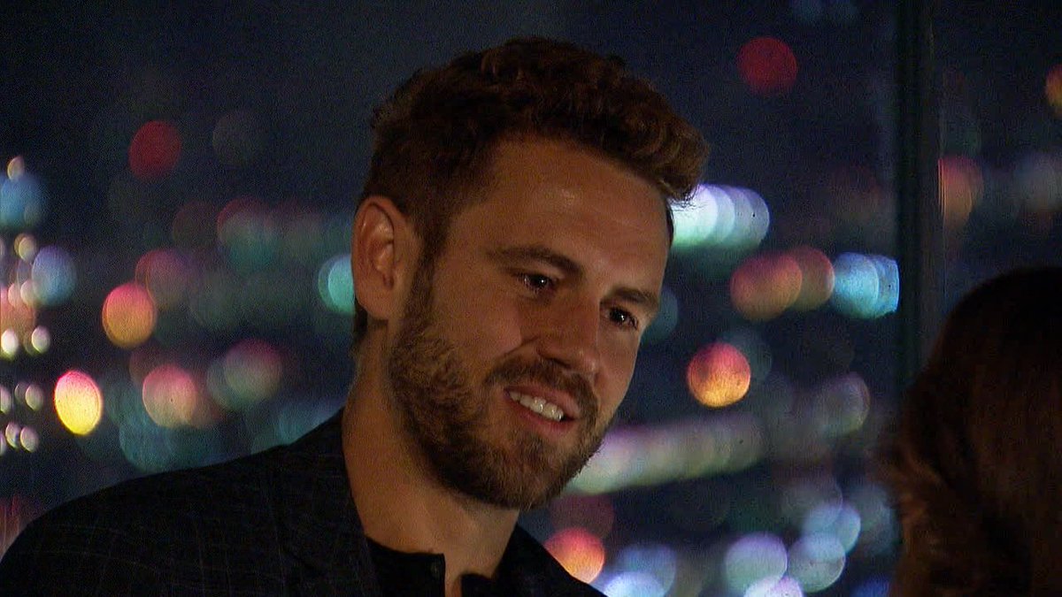 repost - Nick Viall - Bachelor 21 - Episode 3 Jan 16th - *Sleuthing Spoilers* - Page 37 C2VrLLKUAAAc_BC