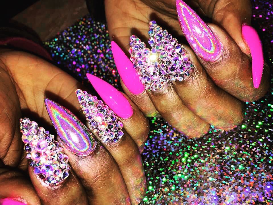 shopAFH's tweet photo. 😍😍Tag someone who would love these. https://t.co/FfwVEXwYAE https://t.co/L4YqQ1WOio