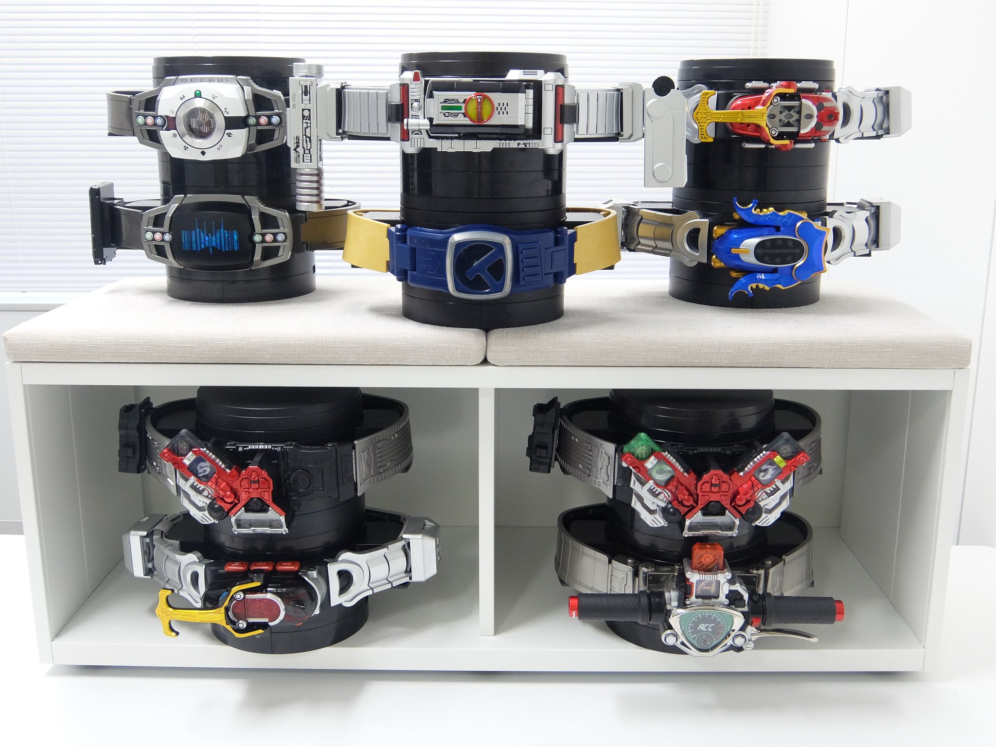 ウェポンディスプレイ台座2個セット 仮面ライダー 武器 ウェポンディスプレイ台座【通常販売】 | 仮面ライダーシリーズ