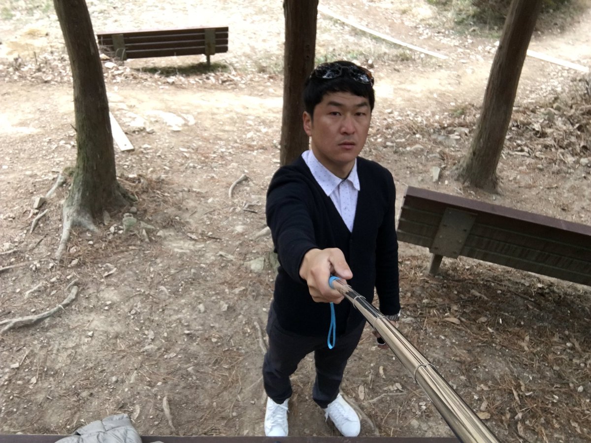 CowxlO2's tweet image. 등산가는길에ㅣ