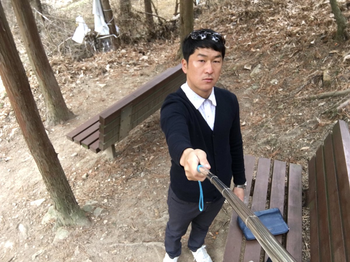 CowxlO2's tweet image. 등산가는길에ㅣ