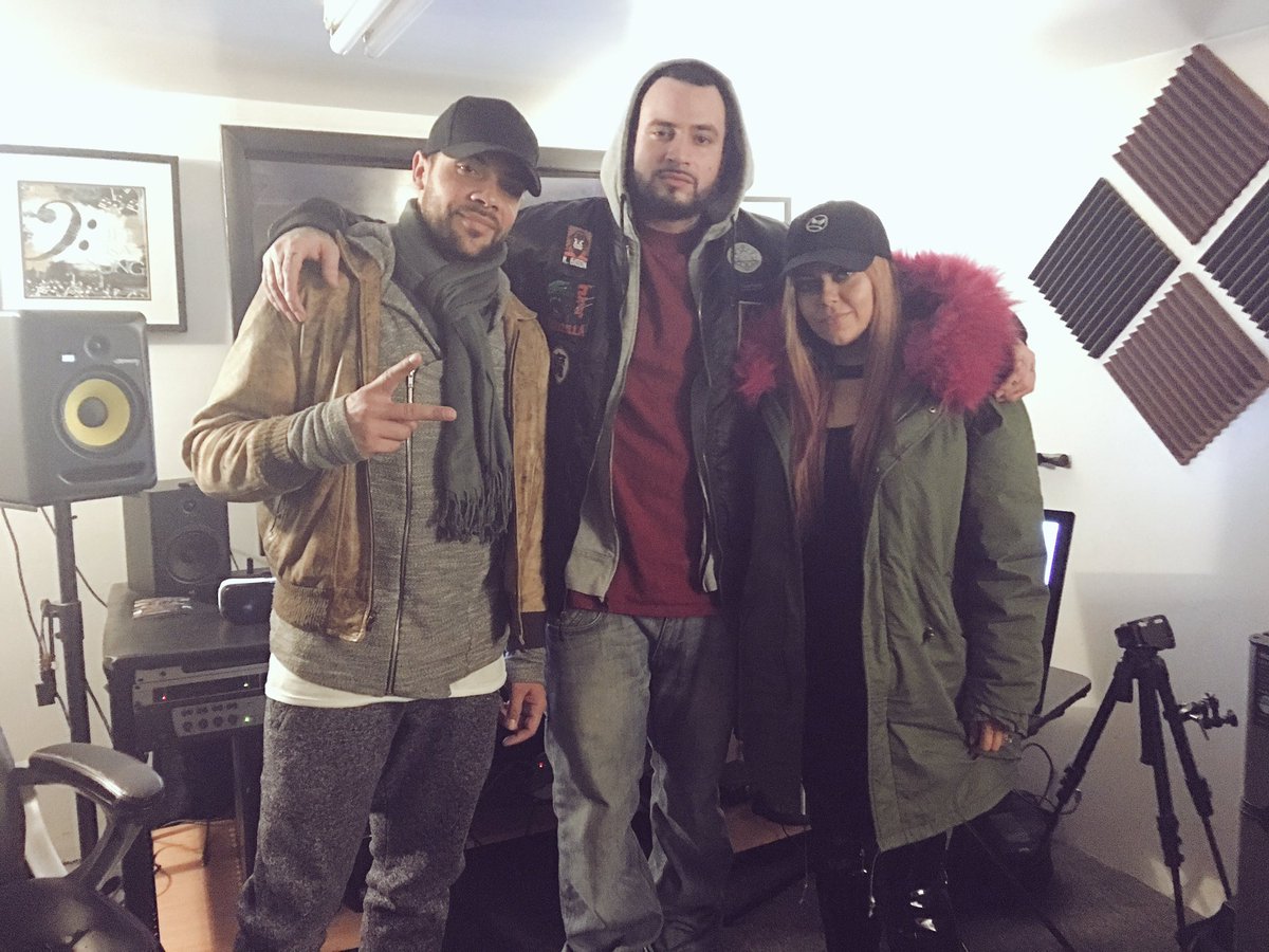 Final4Music's tweet photo. In the studio with these two... 🔥🔥
@MaleVSFemale x @One_IV_All #Dreamers
Another #Final4Music production... https://t.co/oeVQYdZtY1