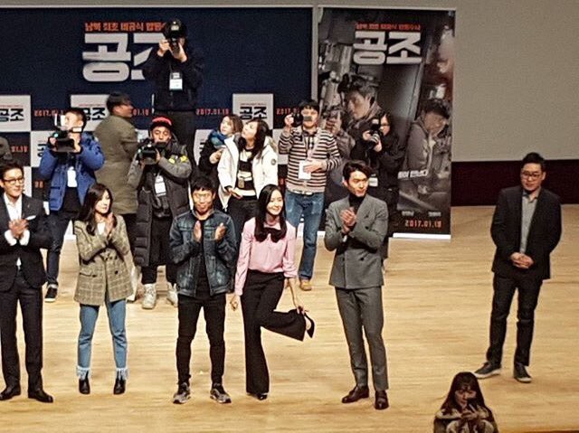 [PIC][16-01-2017]YoonA tham dự buổi Showcase cho Movie "Confidential Assignment" cùng đoàn làm phim vào hôm nay - Page 2 C2W6y47XAAAOYDL