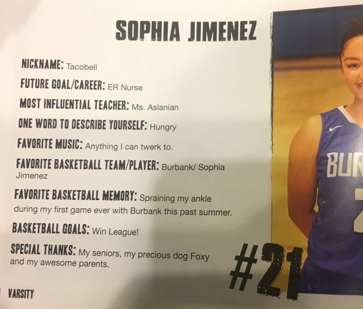 sophiiisabelle's tweet image. &quot;How extra are you?&quot;

Me: