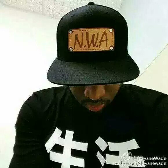 333WADE's tweet photo. #NBAVote Dwyane Wade @DwyaneWade https://t.co/N4v4ObQ75h