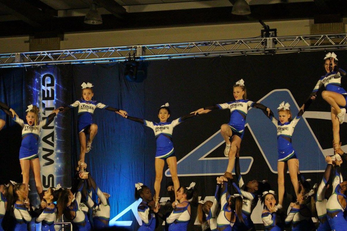 Obsidian_Rays's tweet photo. We could not be more honored or excited to represent @AthleticChamp at the 2017 Summit! #Thankful #BigBadO #StingrayShow #LetsGetEmShook https://t.co/8S5F0mnaSt