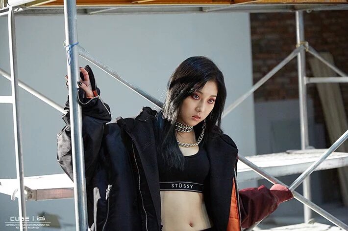 CLCSeungyeon's tweet photo. Hello 👧
Seungyeon from Crystal Clear (CLC)
06 - 11 - 1996
Leader,Vocal ,Lead Dance
Cube Ent
Bangapseumnida 🙇 https://t.co/heS5C65T8L