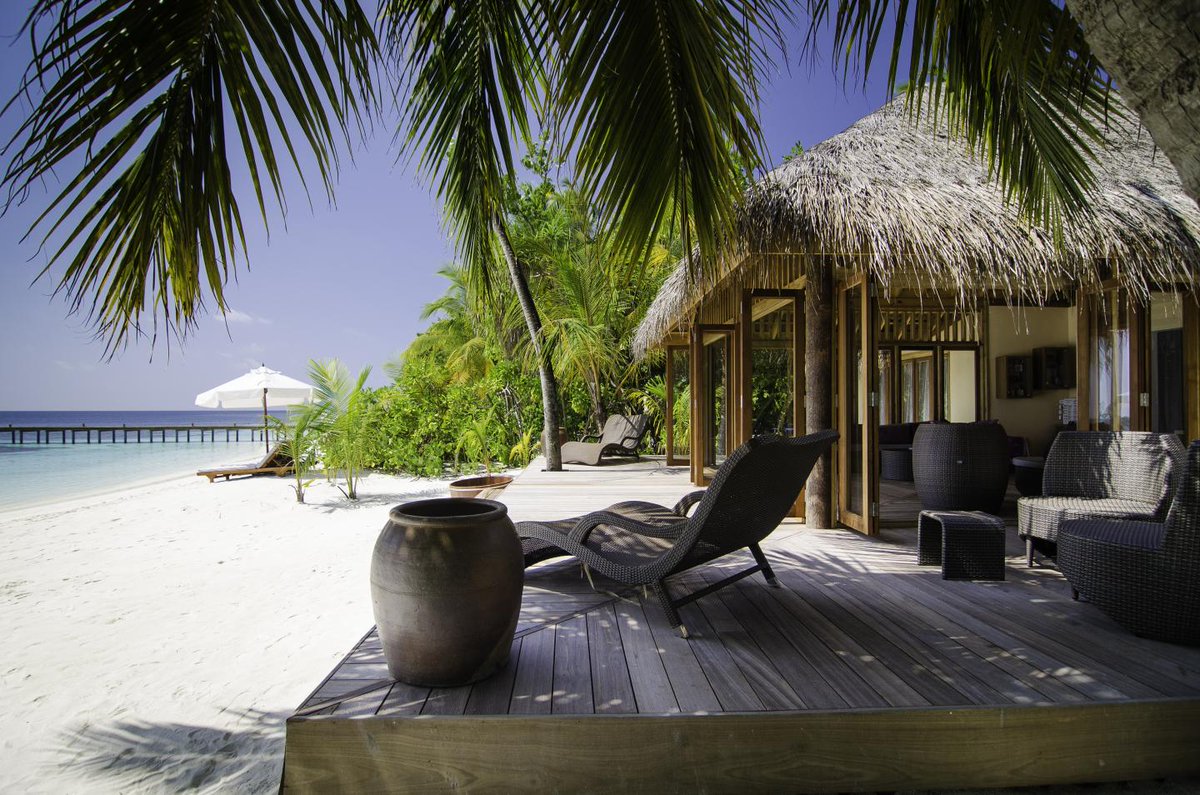 SLHolidayHotels's tweet photo. #MTN #PARADISE IN THE #MALDIVES
 https://t.co/kGUyBmIMjA https://t.co/Lyjq6hMShc