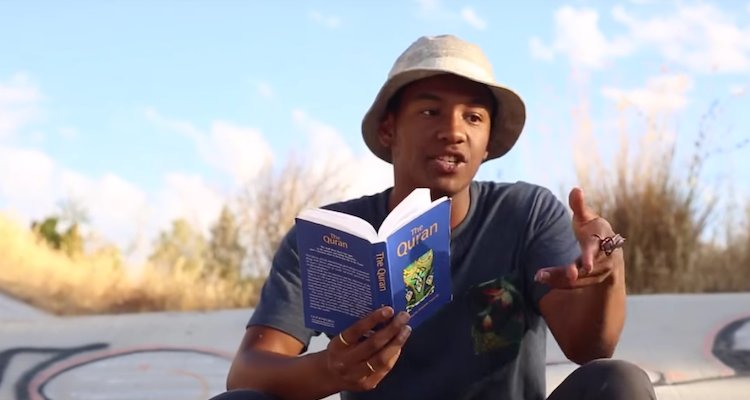 HOFisbetter's tweet image. Another young Sacramento star has risen. Introduce yourself to the voice of 19 year old Issa, @themicmessiah.

---&amp;gt; hofisbetter.com/listen-issas-9…