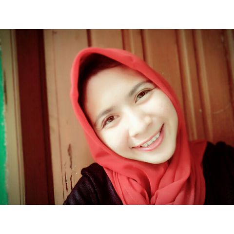 MayaTriana12's tweet photo. Untuk membahagiakan oranglain,aku butuh membahagiakan diriku sendiri terlebih dulu({}) https://t.co/2nzNbbnDDC