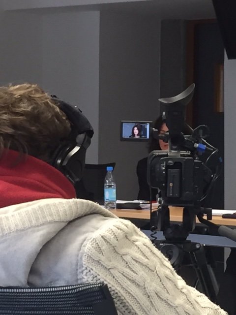 RocheLoick's tweet photo. Depuis 2 ans, les comités de pilotage de @Grenoble_EM sont filmés et mis immédiatement à disposition de tous les collaborateurs. https://t.co/qiBBABZSDu