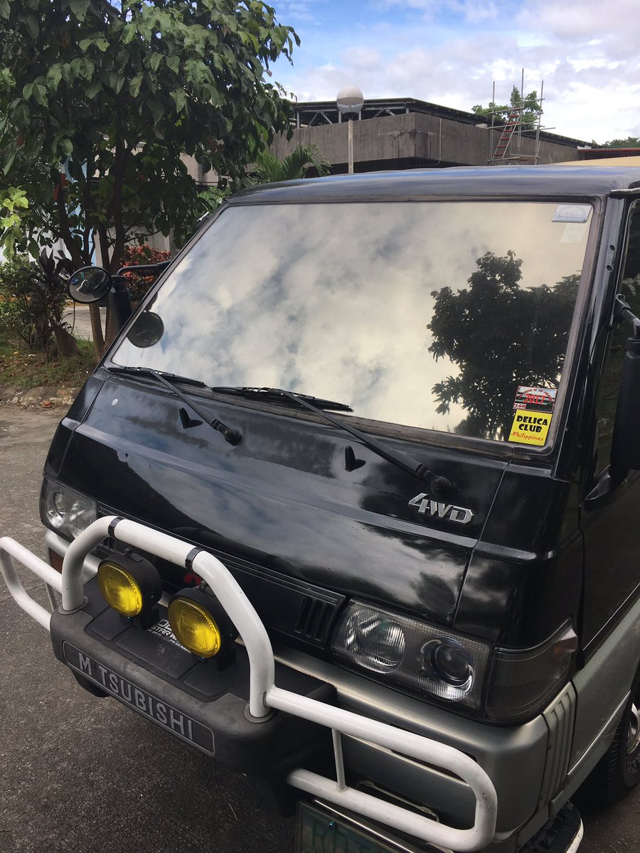 ajace23's tweet photo. For sale delica starwagon in good condition 150k neg. https://t.co/V5tdYRjSFo