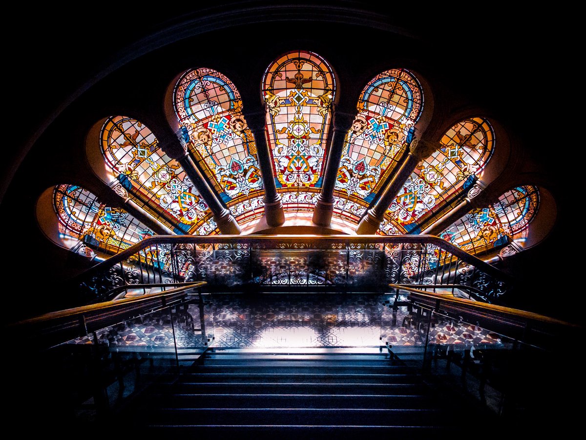 The #QVB peacocking #retailcathedral #architecture #shoopinginsydney #goshopthere #Urbanandstreetphotography #visitnsw #ilovesydney