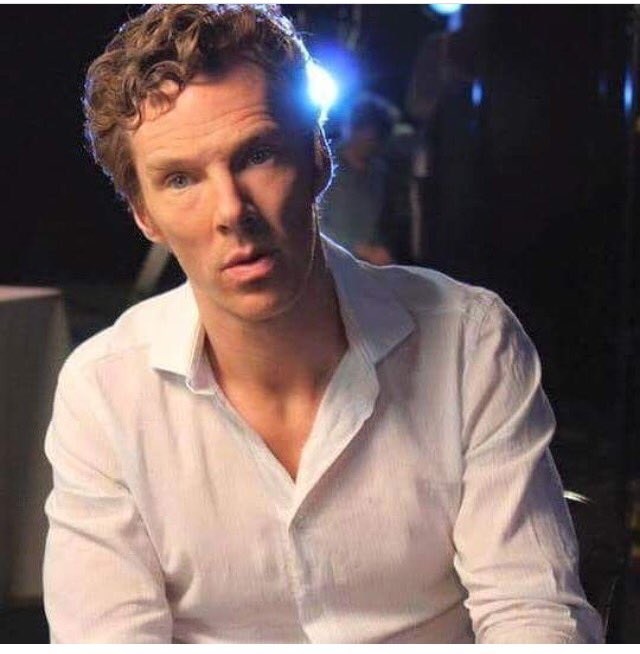 SunshineVibes23's tweet photo. See you all later tonite #CumberFriends, also #LoveSherlock too😊😘☺️ https://t.co/eI3OpMToCV