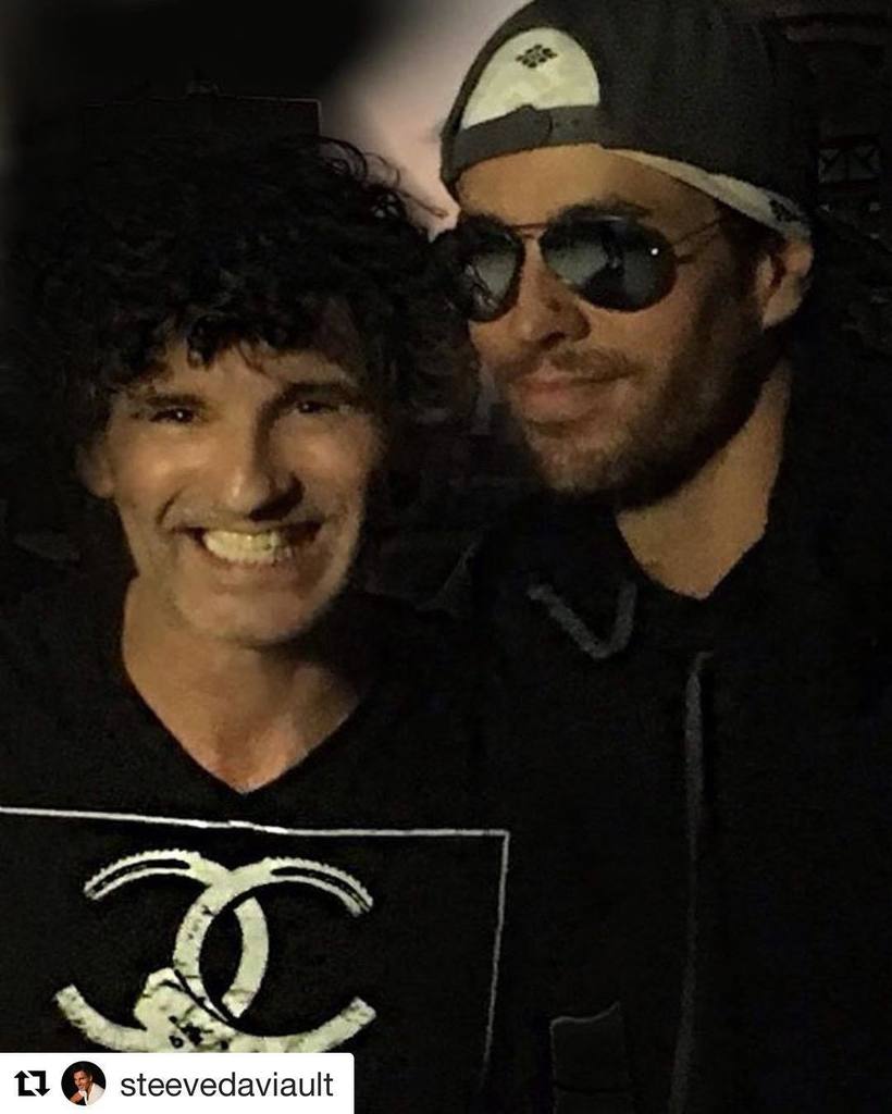 enriqueig75's tweet photo. #Repost @steevedaviault with @repostapp
・・・
It was a Wrap !!! Me and Enrique in Cuba ! #cuba2016 #moderncubanexperi… https://t.co/eJUnBf0gdj